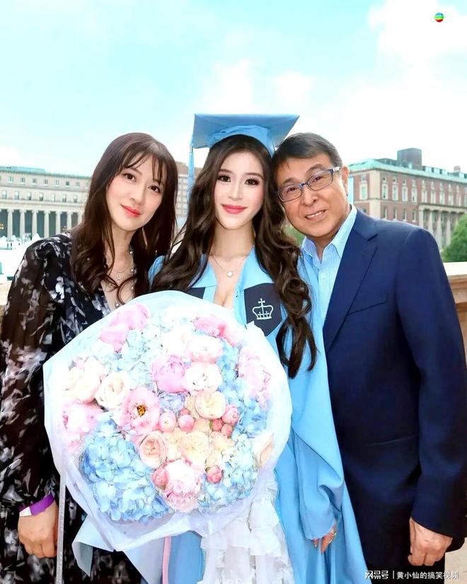 陈咏诗大起底！出身名门13岁成精英运动员pg电子试玩入口《香港小姐2025》冠军