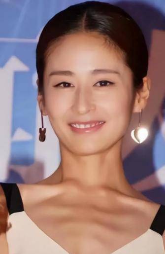 不饱饭崩溃大哭助理不安慰还总咄咄逼人pg电子试玩入口蒋欣精神状态惹担忧吃(图17)